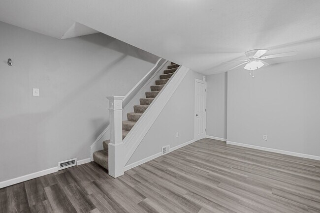 Building Photo - 91 F St