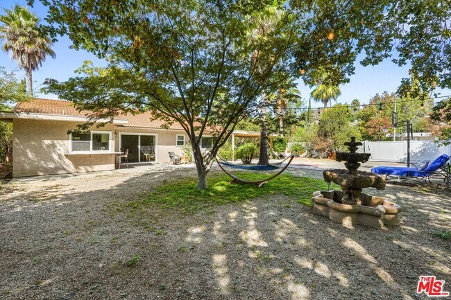 Building Photo - 3194 Rossini Pl
