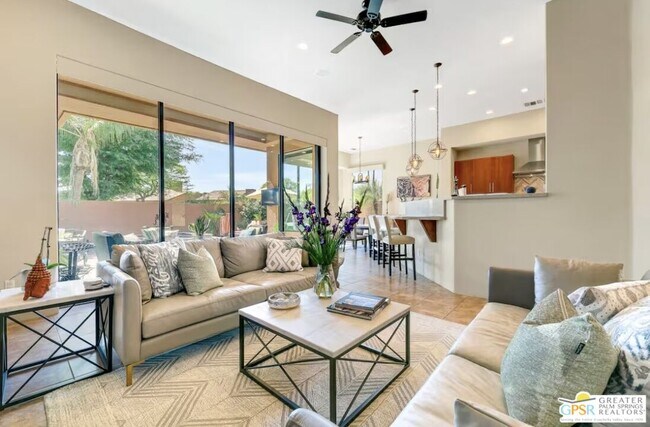 Building Photo - 79800 Vía Sin Cuidado