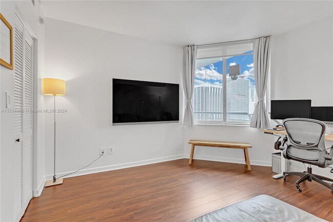 Building Photo - 335 S Biscayne Blvd