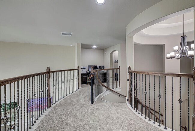 Building Photo - 27410 Starlit Ranch Drive
