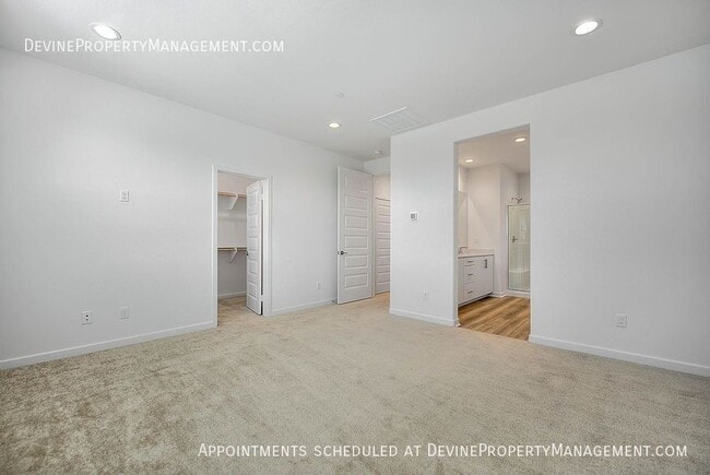 Building Photo - 7030 Aloe Ln