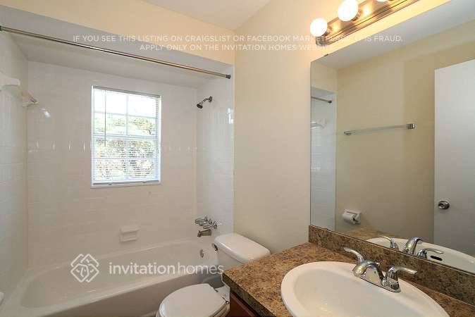 Building Photo - 896 McKenny Ave