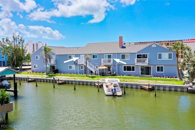 Building Photo - 6151 Estero Blvd