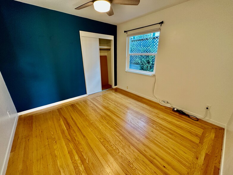 Building Photo - 1342 Ordway St