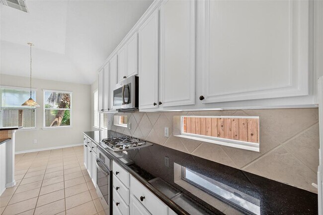 Building Photo - 3491 Cedar Prairie Dr