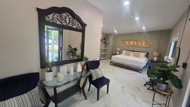 Building Photo - 15400 SW 237th St