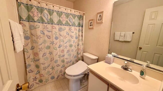 Building Photo - 638 Waterway Village Blvd