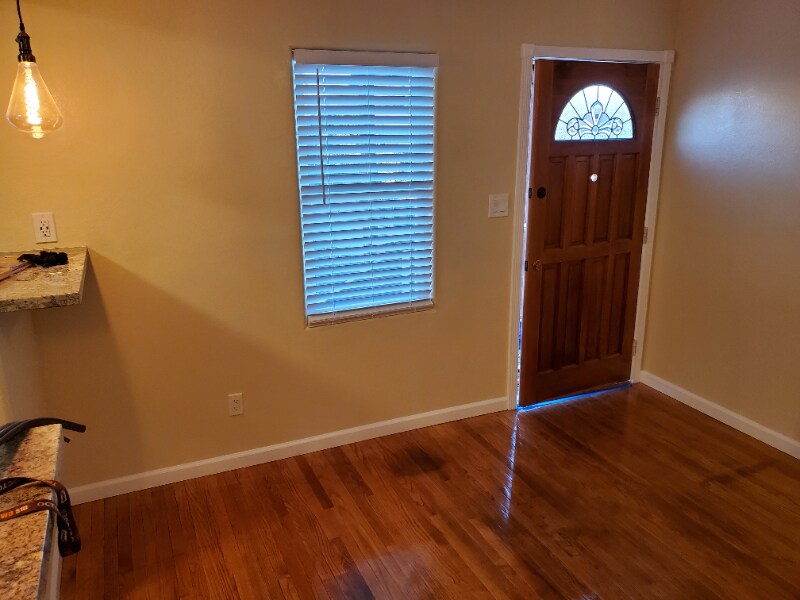 Building Photo - 3549 Highland Ave