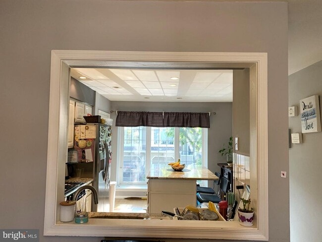 Building Photo - 11 Cabot Dr