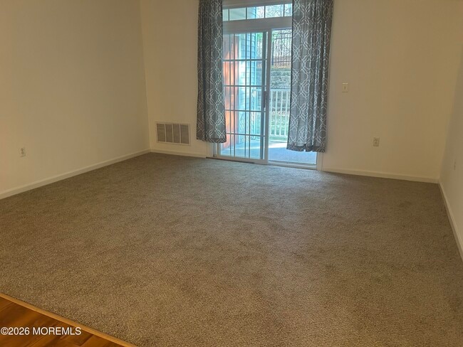 Building Photo - 315 Sophee Ln