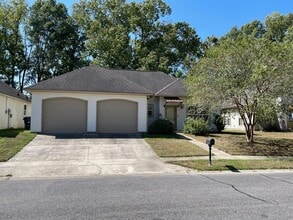 Building Photo - 9370 Boone Ave