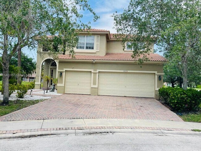 Primary Photo - 3876 W Whitewater Ave