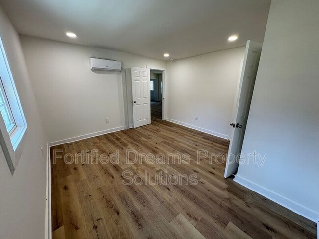 Building Photo - 5811 Uwharrie Rd