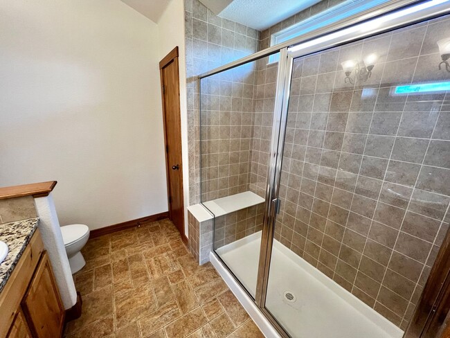 Building Photo - 3 bed, 3 bath Home in Poudre Overlook Neig...