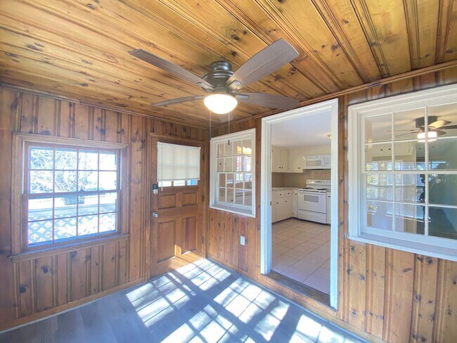 Building Photo - 94 Millville St