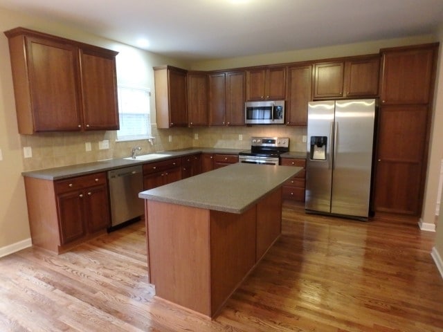 Building Photo - 322 Stoke Hammond Ct