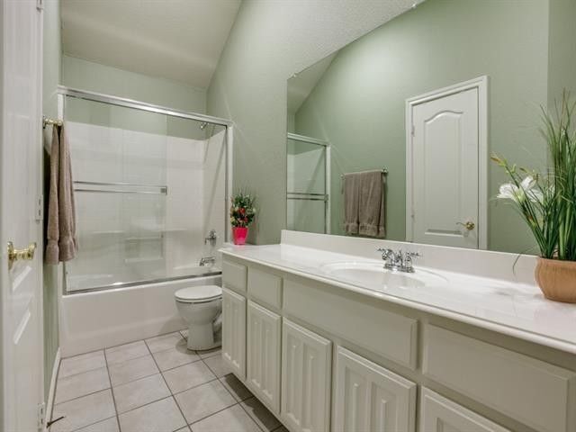 Bathroom #2 - 5637 Bandit Dr