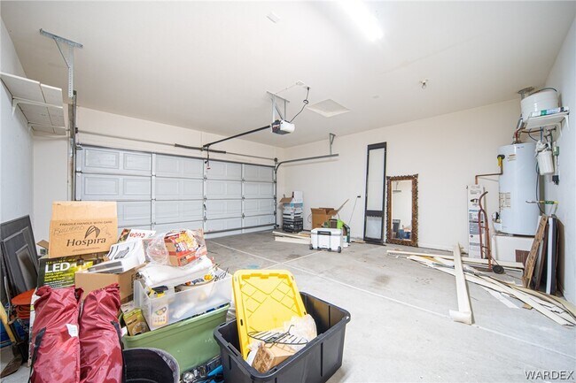 Building Photo - 2995 Tierra Vida