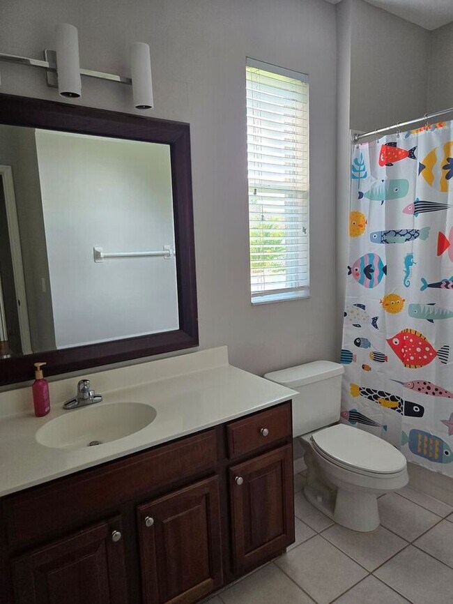 Building Photo - Beautiful 4 Bed 3 Bath Home in Sanford!