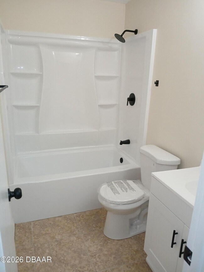 Building Photo - 5117 Taylor Ave