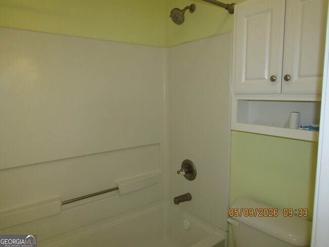 Building Photo - 2811 Weatherstone Cir SE