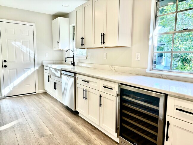 Building Photo - 7615 Long Meadow Ln