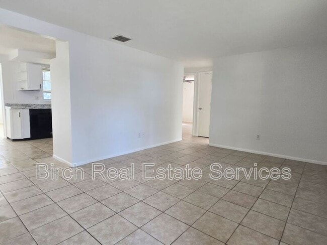 Building Photo - 5052 Cougar Loop