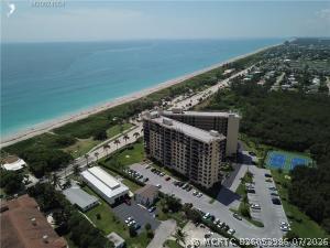 Building Photo - 801 S Ocean Dr
