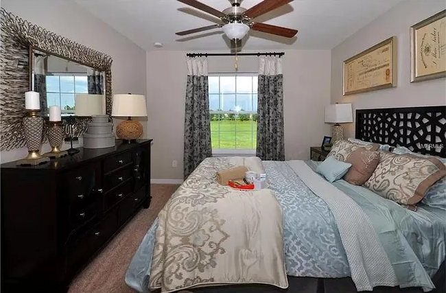 Building Photo - 10424 Red Carpet Ct
