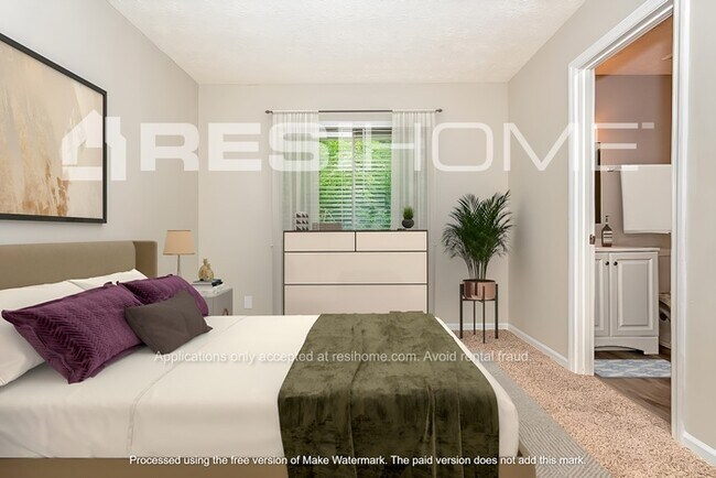 Building Photo - 3011 Woodfield Dr