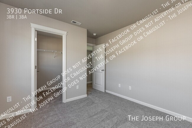 Building Photo - 3930 Portside Dr