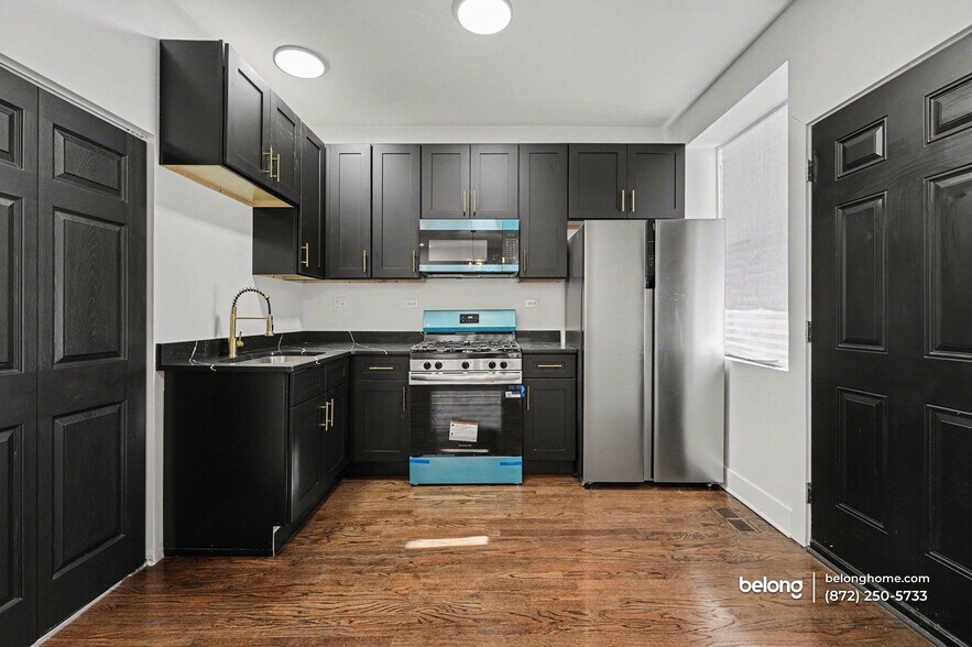 Building Photo - 2601 E 78th St