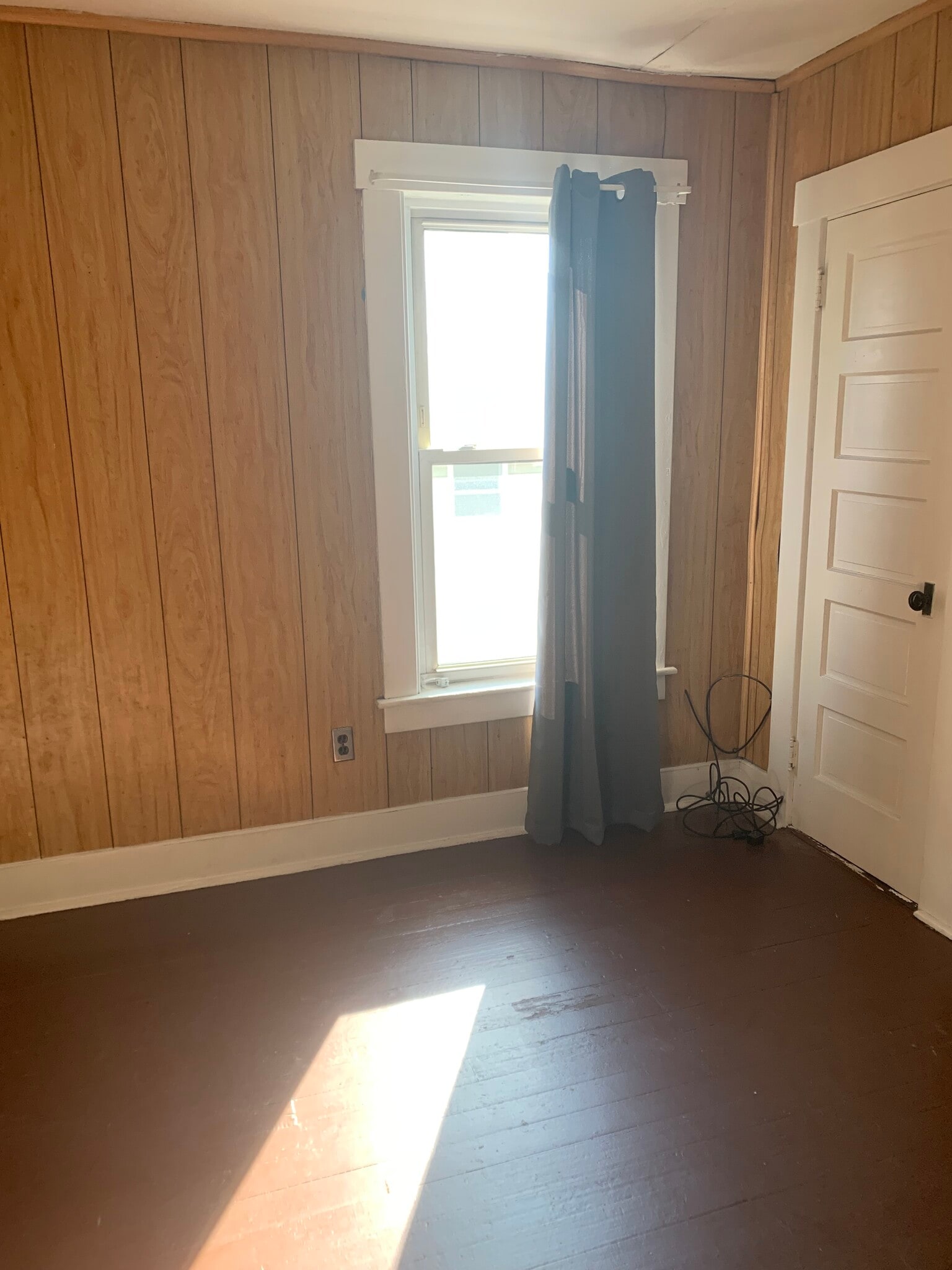 Bedroom 2 - 566 S Main St