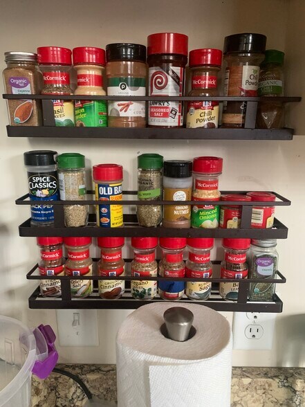 Building Photo - 245 Lincoln St