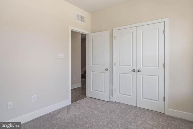 Building Photo - 31515 Deep Pond Ln