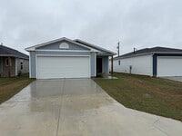 Building Photo - Brand New 3b, 2b in Haskell