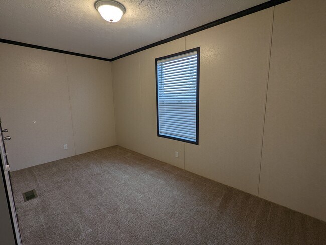 Building Photo - 135 Texas