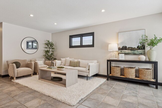 Building Photo - Gorgeous Like New Remodeled Edina Beauty w...