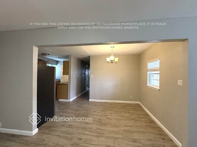 Building Photo - 102 Whitham St