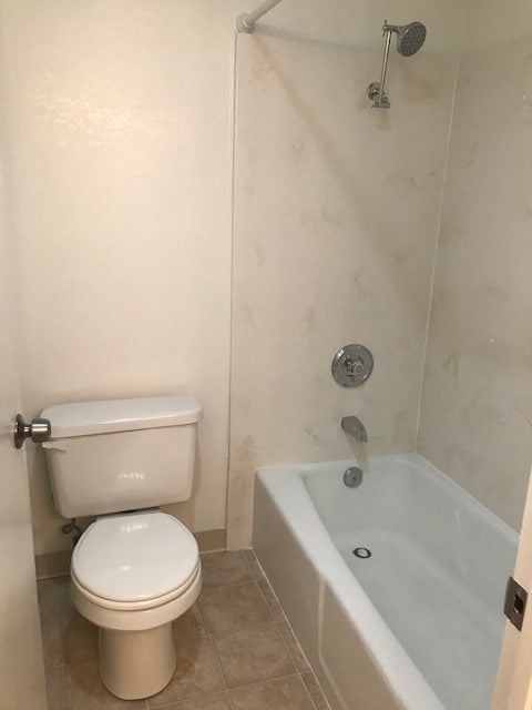 Bathroom - 1030 W MacArthur Blvd