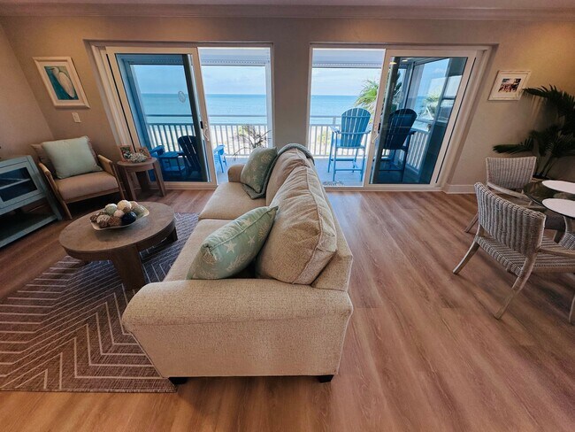 Building Photo - 555 Gulf Way