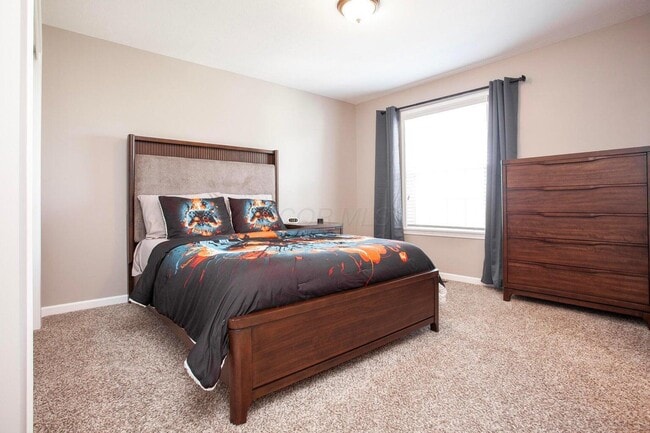 Building Photo - 10652 Arrowwood Dr
