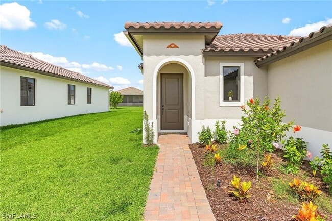 Building Photo - 5061 Penella