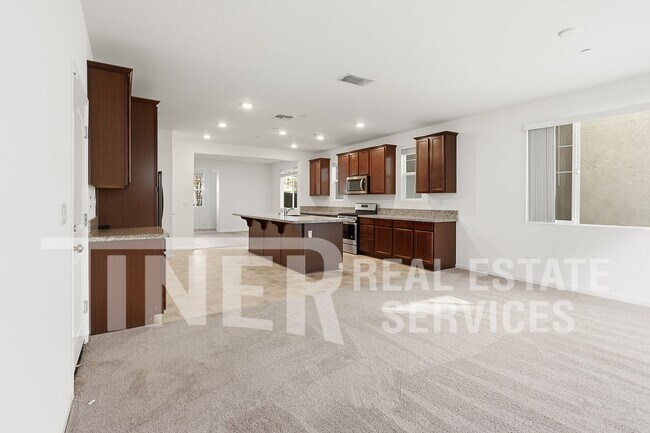 Building Photo - 3786 Samuelson Way