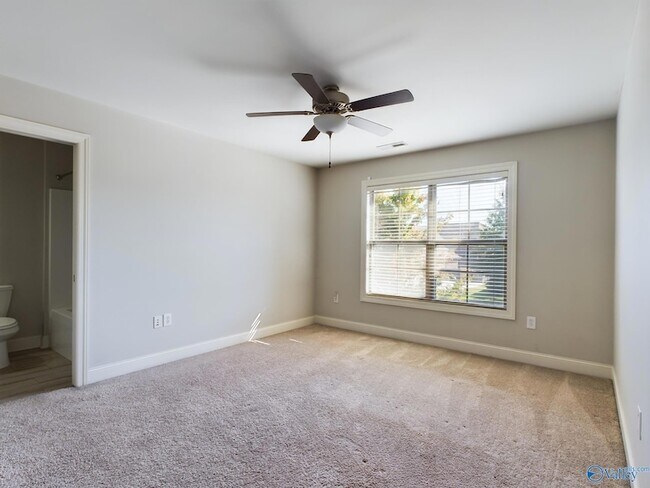 Building Photo - 235 Mill Walk Ct