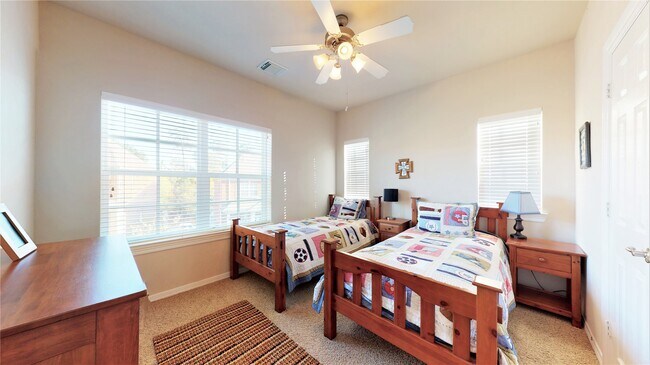 Building Photo - 26 Islewood Blvd