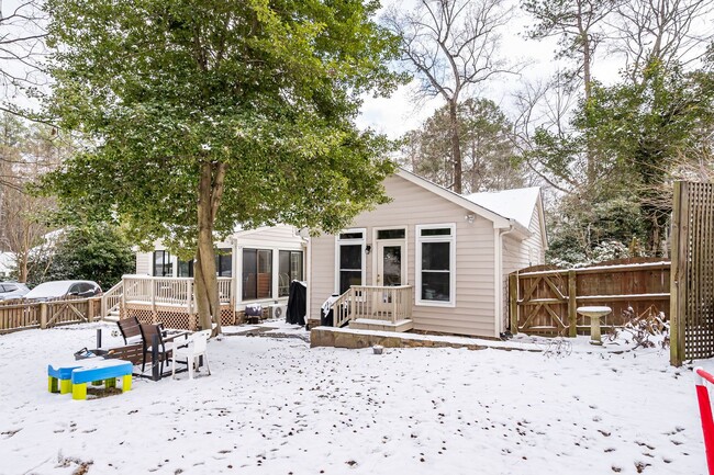 Building Photo - Charming ranch-style home for rent in Rain...