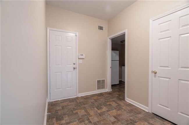 Building Photo - 3601 Anna Ln