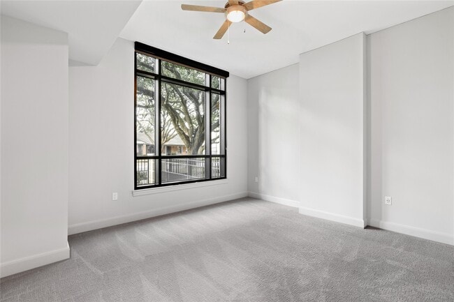 Building Photo - 2511 Willowick Rd